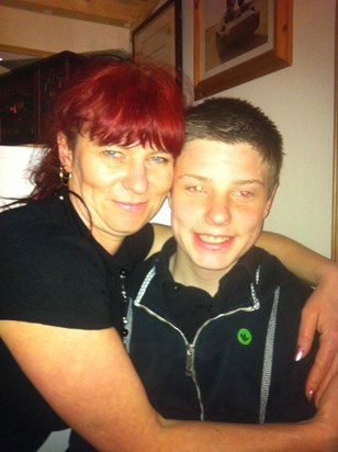 Jordan aged 15 with mum 