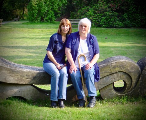 Scotland Holiday 2   Loch Lomond 2007  Lelly n Chris in Scotland x