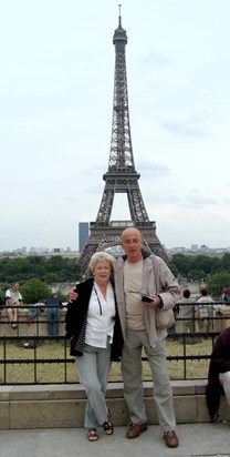 Stewart, Angela in Paris