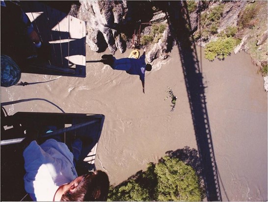 Karyn plunges 143ft off Kawarau Bridge, New Zealand, 1995