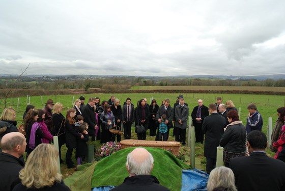A calm and moving long silence at the graveside