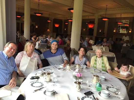 Afternoon tea with Granny Nicolson 8.8.16