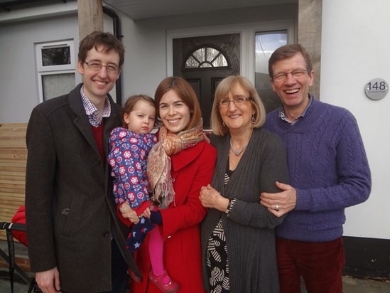 Dan with Abi, Georgina,..and his dear Ma and Pa