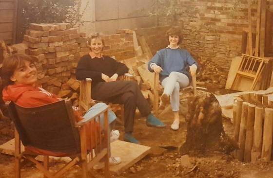 1985.... in Witney...at our 1st house... garden a work in progress!  