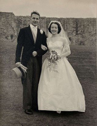 Mum and Dad on their wedding day - 3rd April 1961