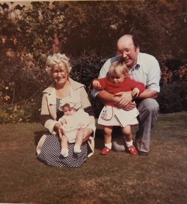 Dad Nannan Claire and Alison 1981