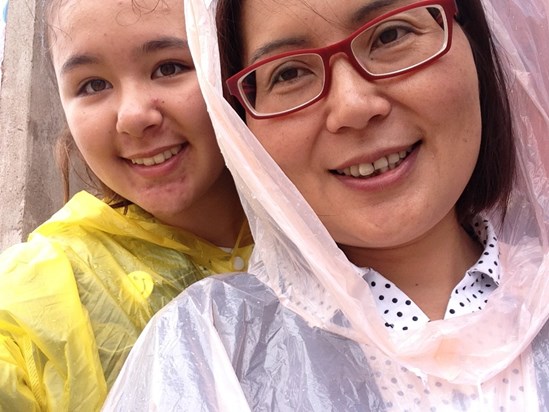 Mei Li and Mummy in China (very rainy!)