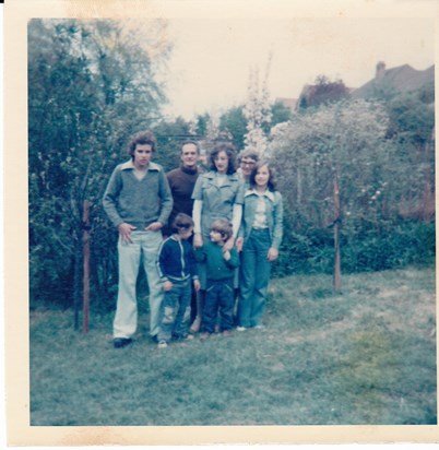 Joan and the family 1976