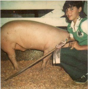 Robyn with Reserve Champion Market Hog (purchased by Richeys Market) - 1975