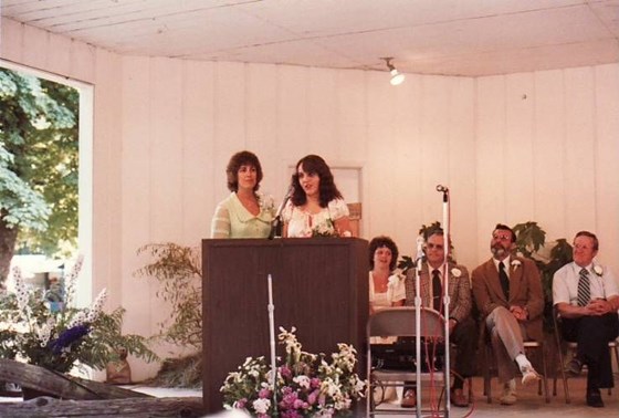 Accepting Pioneer Picnic "Miss Congeniality" award