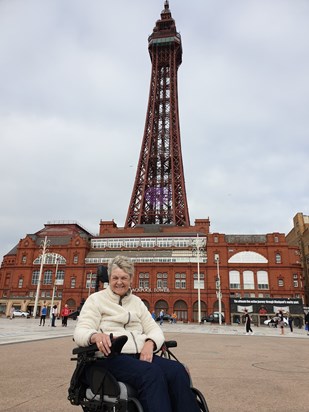Lesley at Blackpool Tower 06/07/19