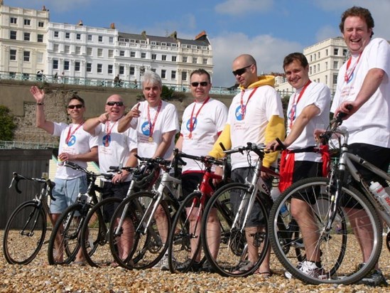 LT London to Brighton Cycle 2010 - 4 : all 7 riders that day
