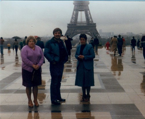 Silvey, Dad & Mum (Paris)