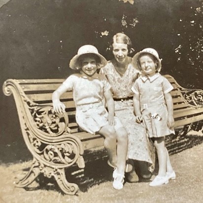 c 1940 Olive, Edna (their mother) and Joyce at Long Eaton