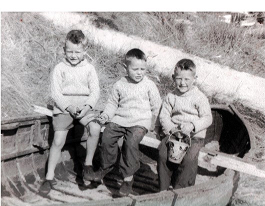 3 bruvs at Hemsby around 1962