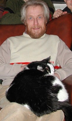 Mark plus the cat which adopted him, Patch