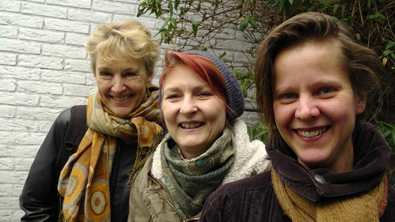 Els Adams, Carol and Barbara Jenner (Haarlem Jan 2015). 