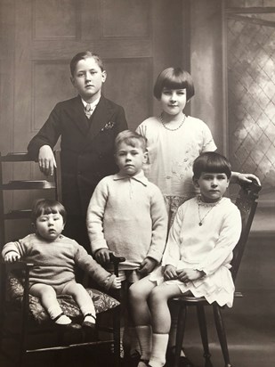 The Robson Family, George, Ursula, Billy, Stephen and Peggy
