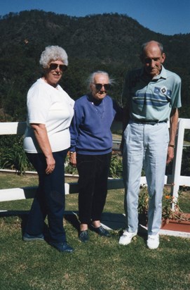 Nanny Kath, Nanny Warner & Grandad Bill