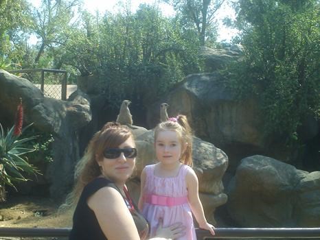 mommy and your big sissy at the la zoo