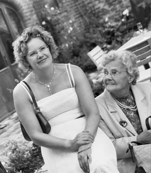 love this photo of Janet with Leyla at my wedding
