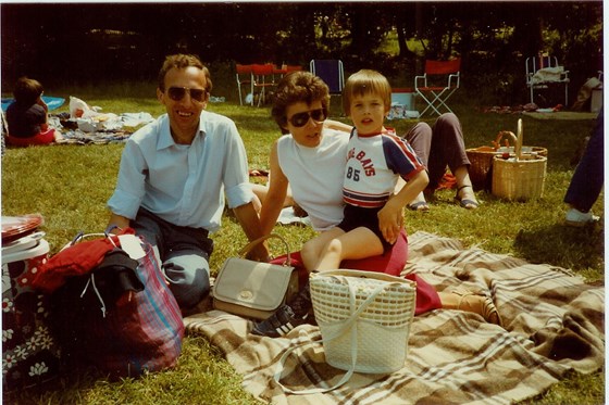 Family picnic 1985