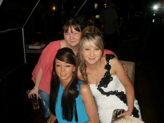 Logan's mummy and auntie Kylie and Amanda