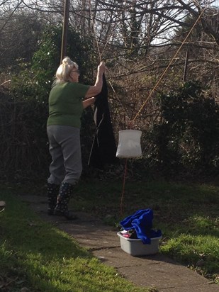 Hairstyle on Point as usual, just hanging the washing 