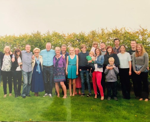 The Raison clan unites for Nana’s 80th birthday - October 2014