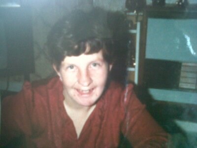 mum when she was younger x