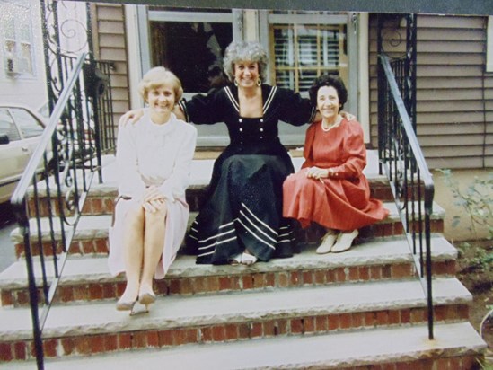 Cherie with Marlene and Aunt Toots in New Jersey