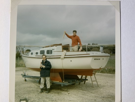 It's 1970 and Ashley and Robin are proud new owners of a boat. Robin is hoping his baguette will turn into a mast