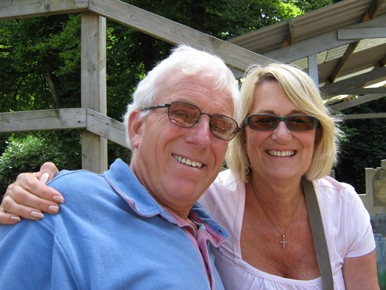 2009 07 15 Dad and Mum