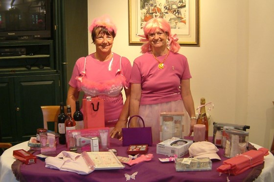Breast cancer charity golf day at Harleyford