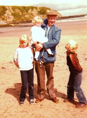 Nefyn beach with Dad, Hayley, Chris and Kathryn 