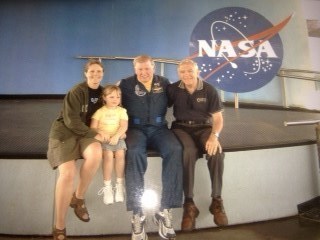 Florida 2005 Dad - Grace, Liz and an Astronaut