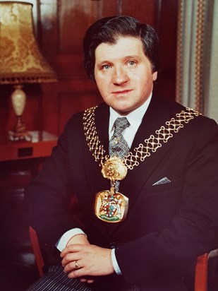 Paul Hockney in his official portrait as Lord Mayor, taken in the Spring of 1978.