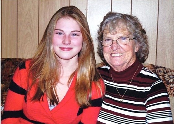 Shania and mum 2011