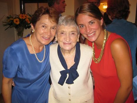 Marie, her grand-daughter Elisabeth and her daughter Antoinette 